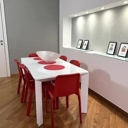 La Casa Di Lucrezia * Bari