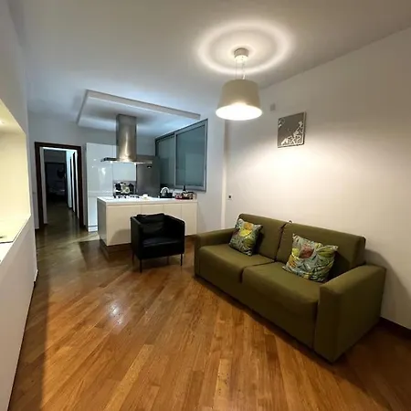 La Casa Di Lucrezia * Bari